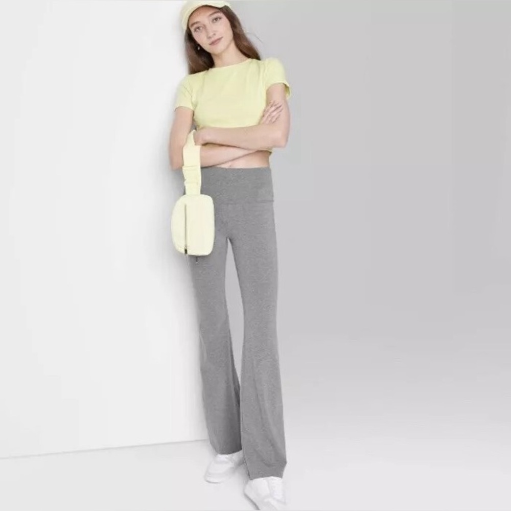 Wild Fable Women's Flare High-Waisted Cotton Yoga Pants Heather Gray Size M